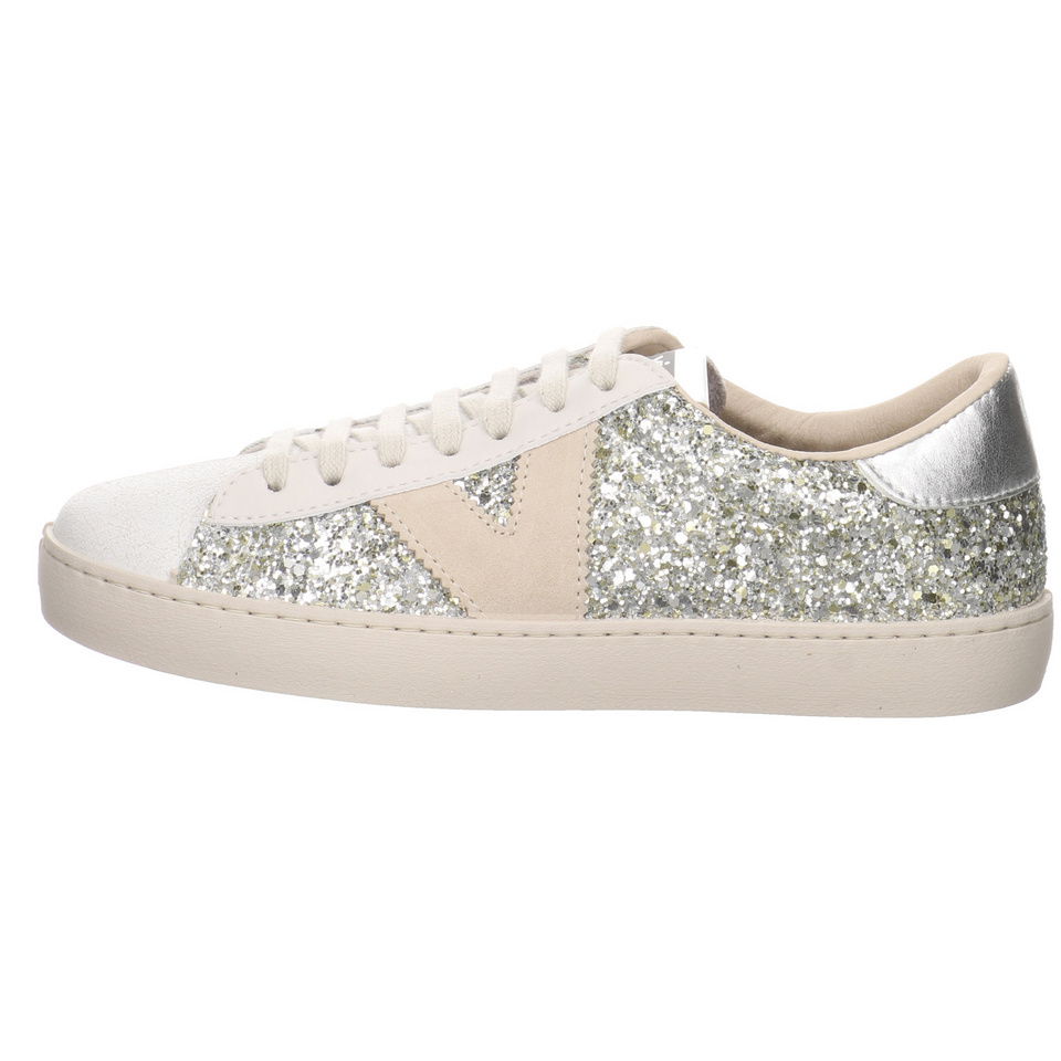 Victoria Plata Sneaker