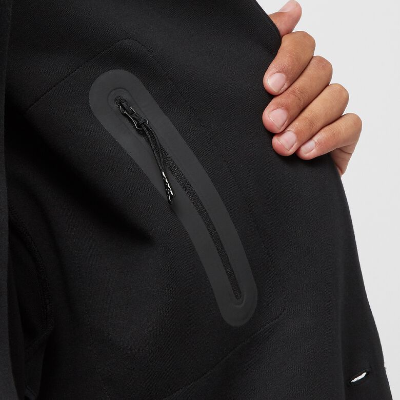 NIKE Tech Fleece Reimagined Shacket black/black