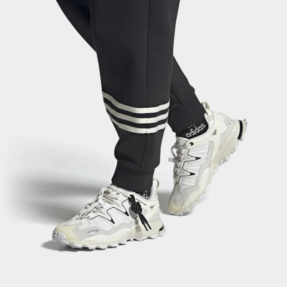 adidas Hyperturf W HQ4511 / grau