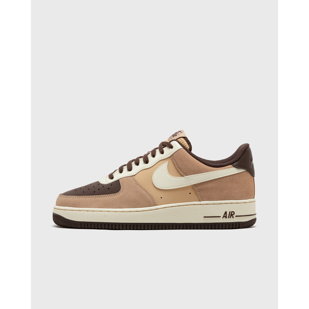 Nike Air Force 1 07 LV8 FB8878-200 / braun