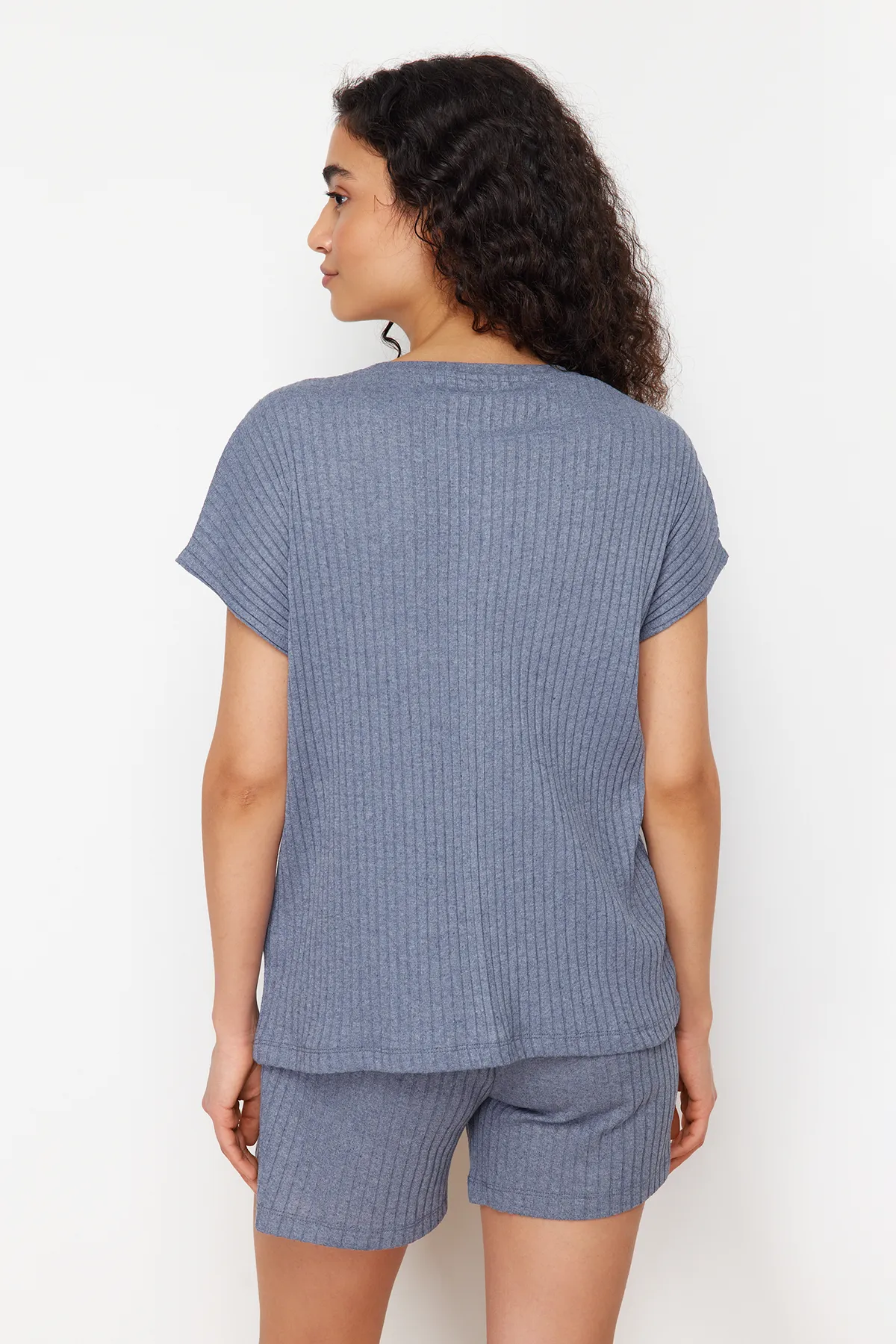 Trendyol Collection  Blaues Pyjama-Set aus Baumwollkordelstrick THMSS24PT00275