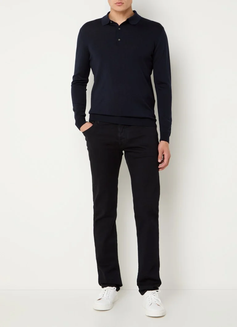 Polo Boggi Milano de malha fina e corte regular, feita de lã.