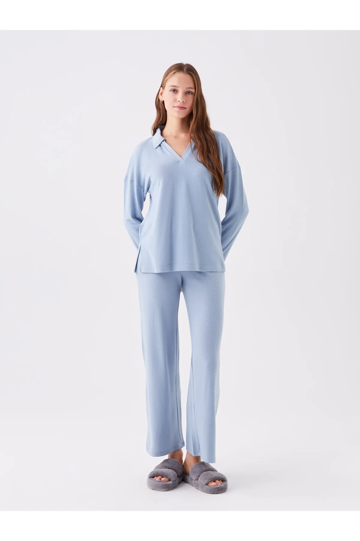LC Waikiki  Einfarbiges, langärmliges Damen-Pyjama-Set mit Polo-Ausschnitt
