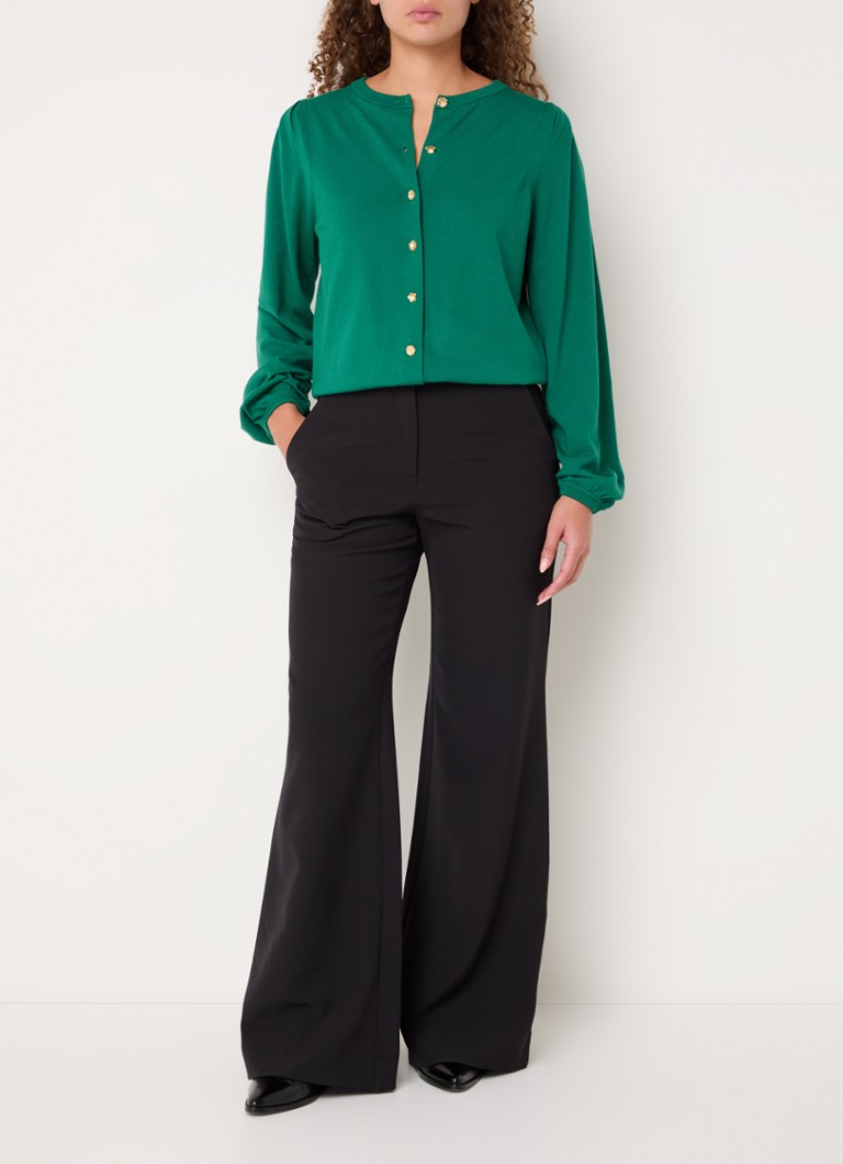 Cardigan Molly in maglia fine con abbottonatura frontale, firmato Fabienne Chapot.