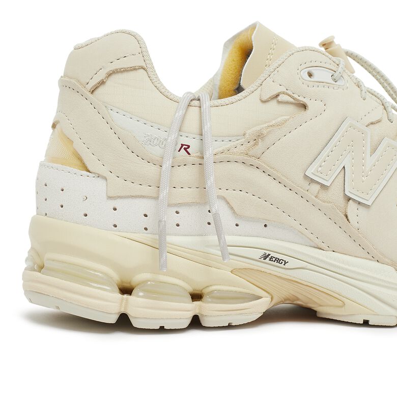 New Balance Wmns M2002RDQ sandstone