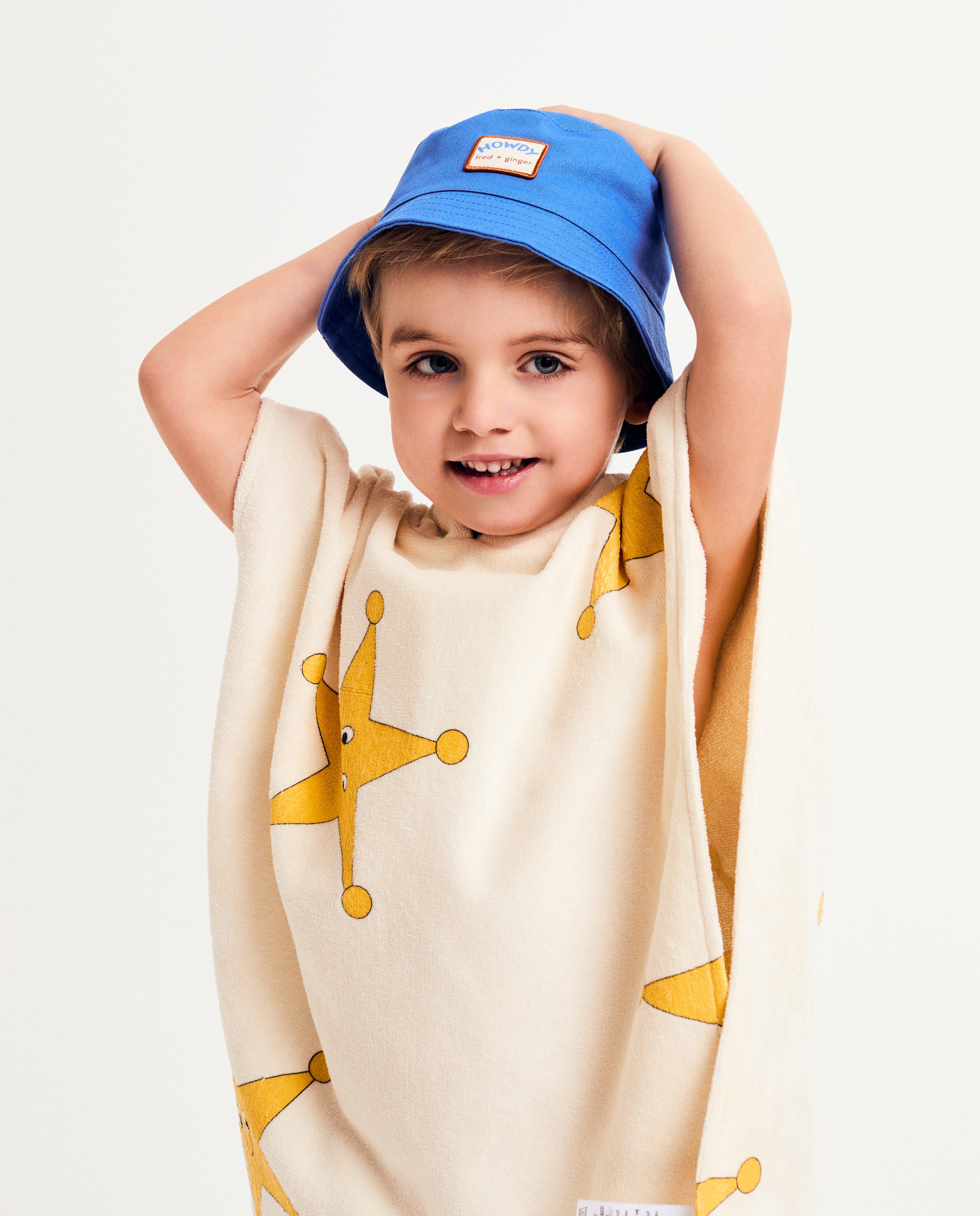 Poncho de baie Fred + Ginger cu imprimeu de stele, alb