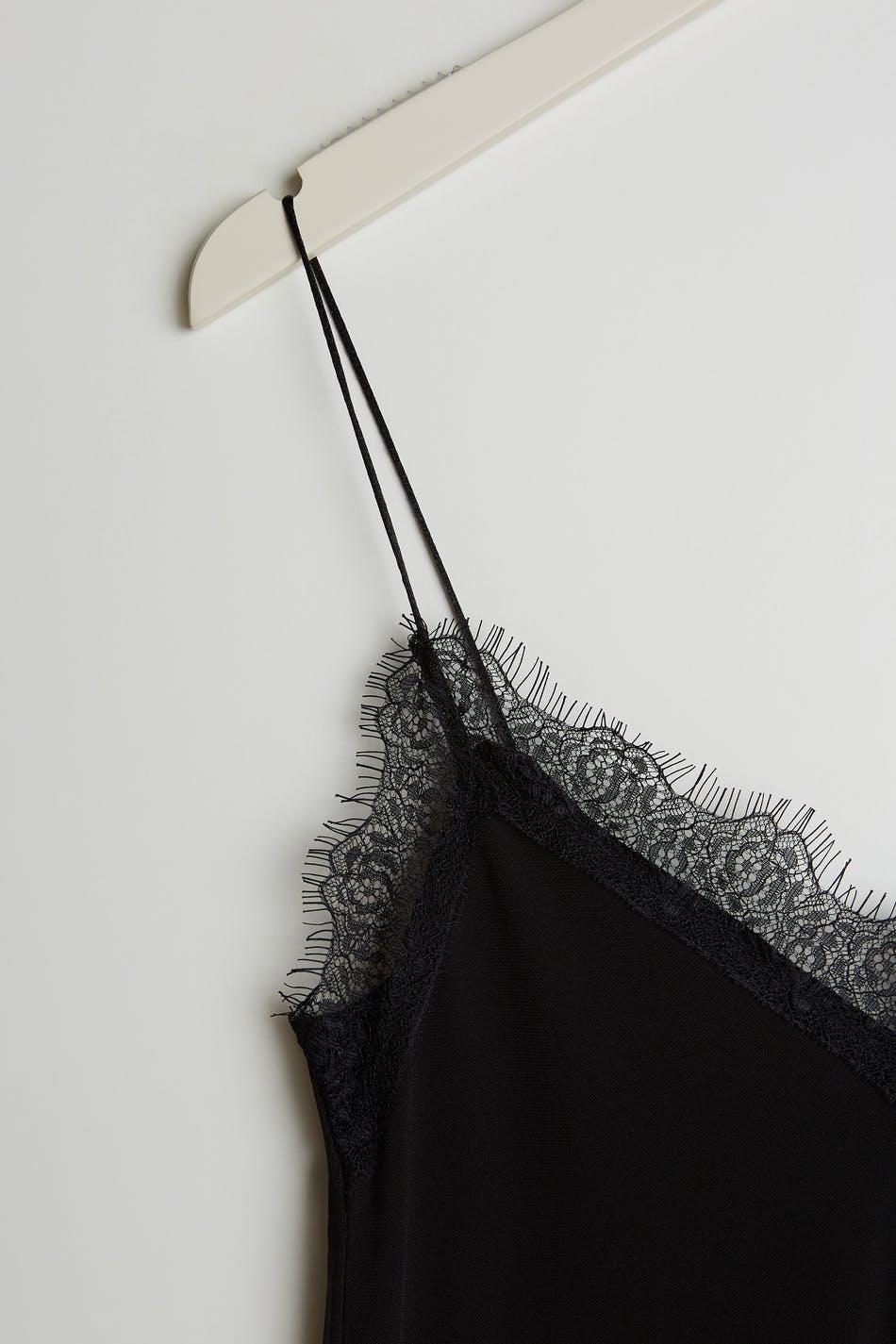 Elsa lace singlet