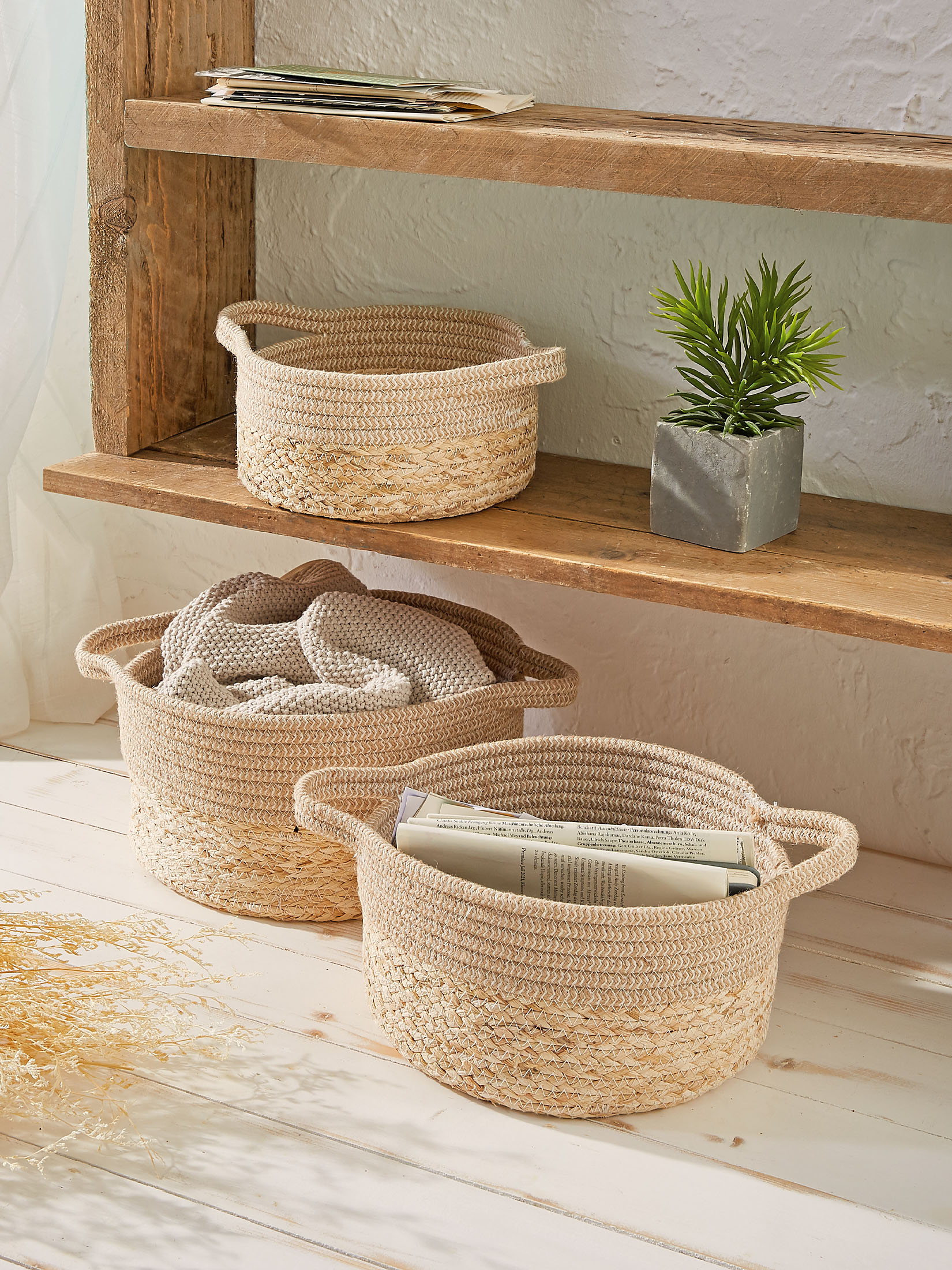 Cotirda Korb, Beige