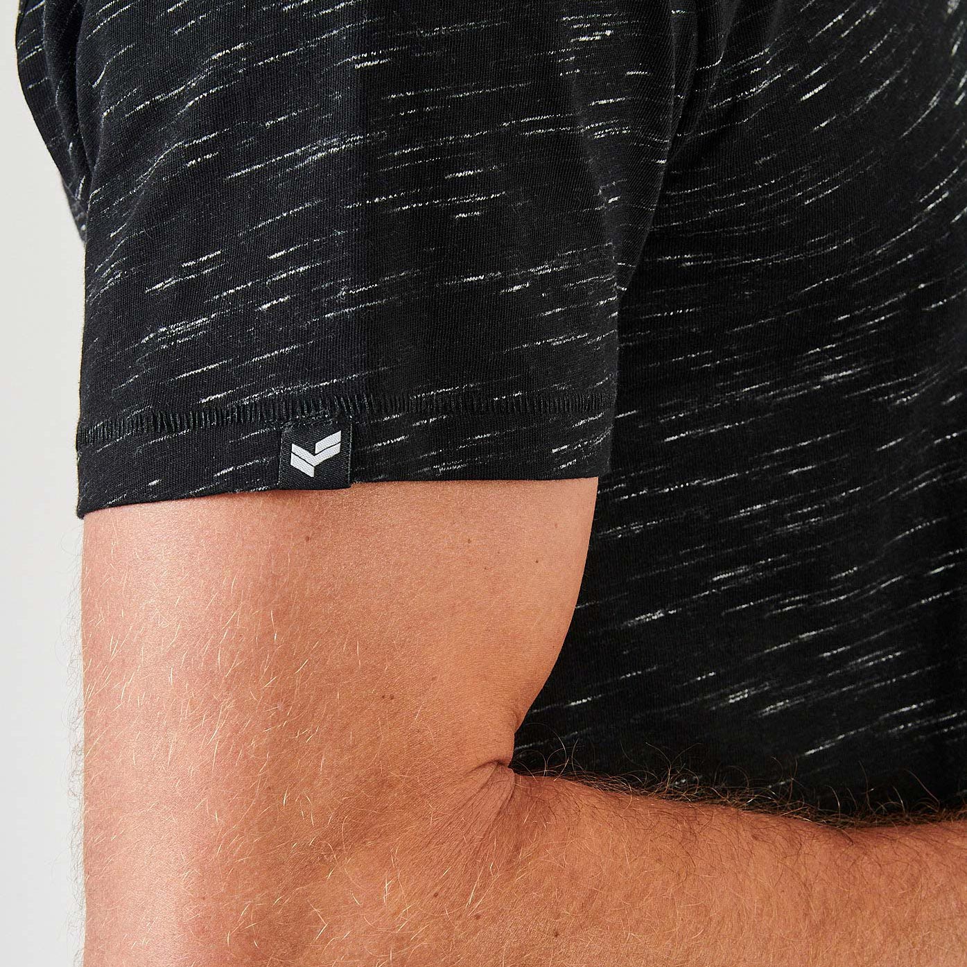 NETER  T-shirt noir homme