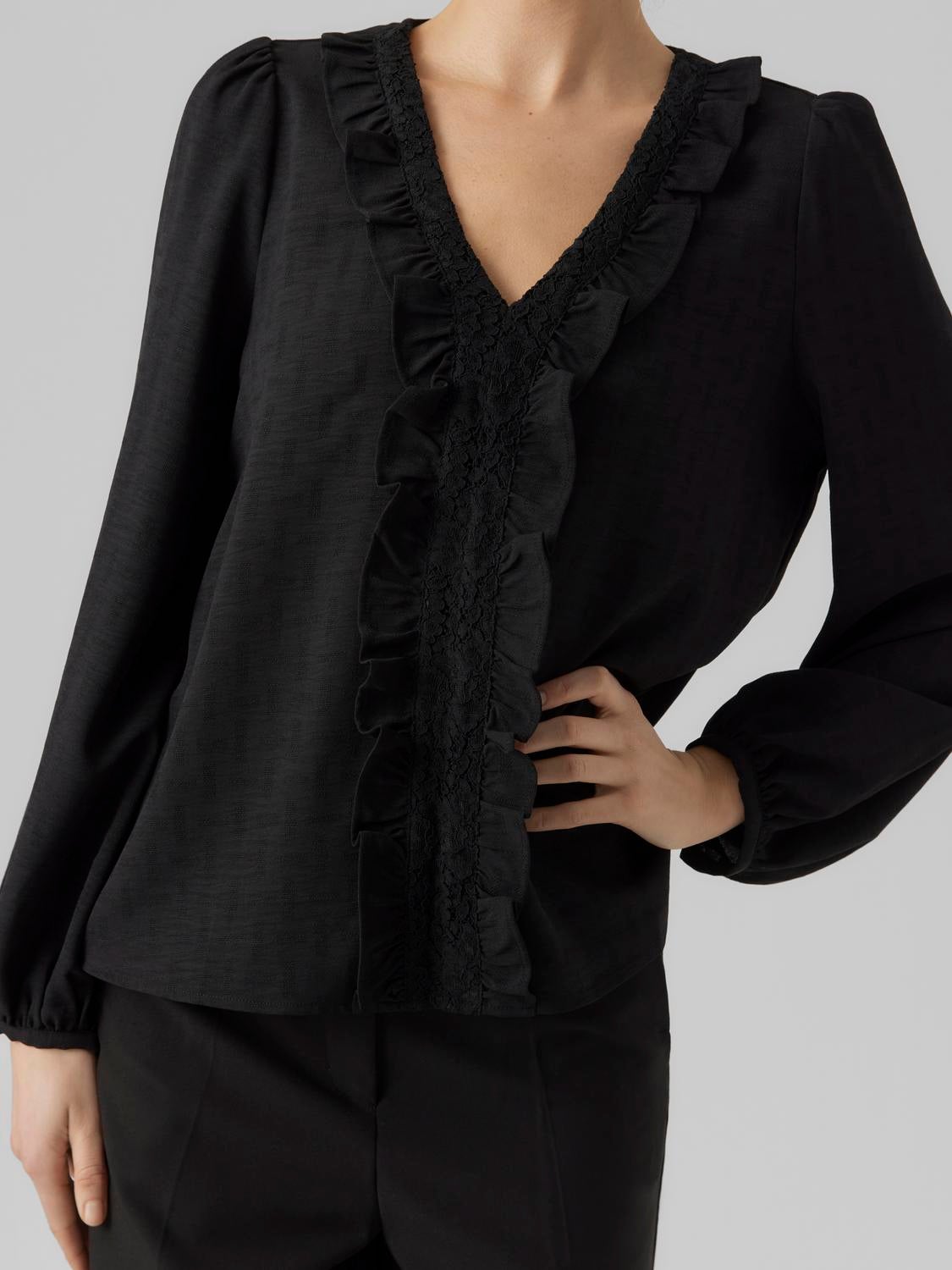 VMCAREN Top