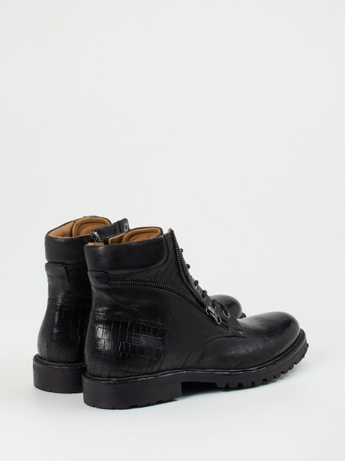Boots-47010090697 Konstantin Starke