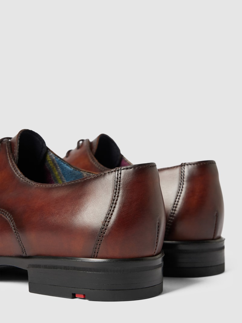 Halbschuhe aus echtem Leder Modell 'GIDEON' in mittelbraun