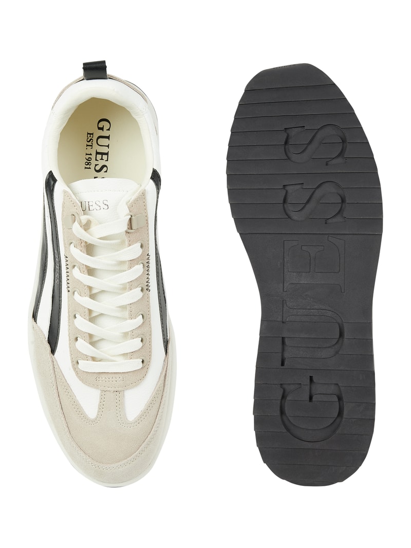 Sneaker mit Kontrastbesatz Modell 'Monte' in mittelbraun