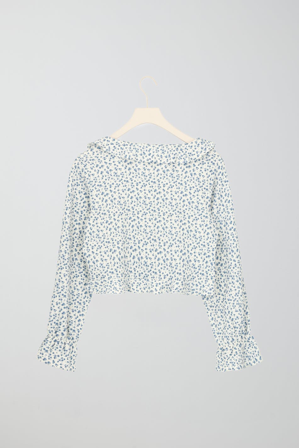 Y floral blouse