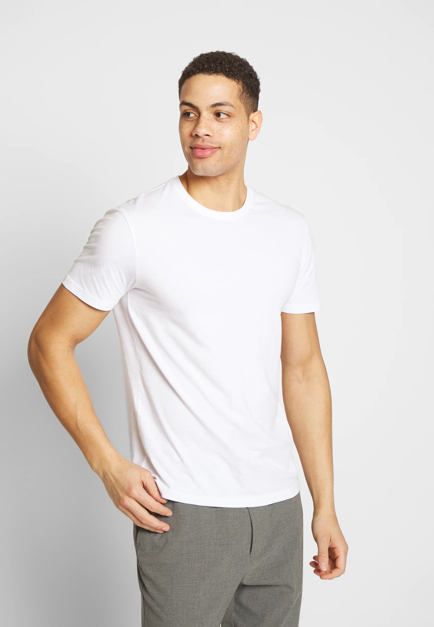 Pier One 3 PACK - Camiseta básica