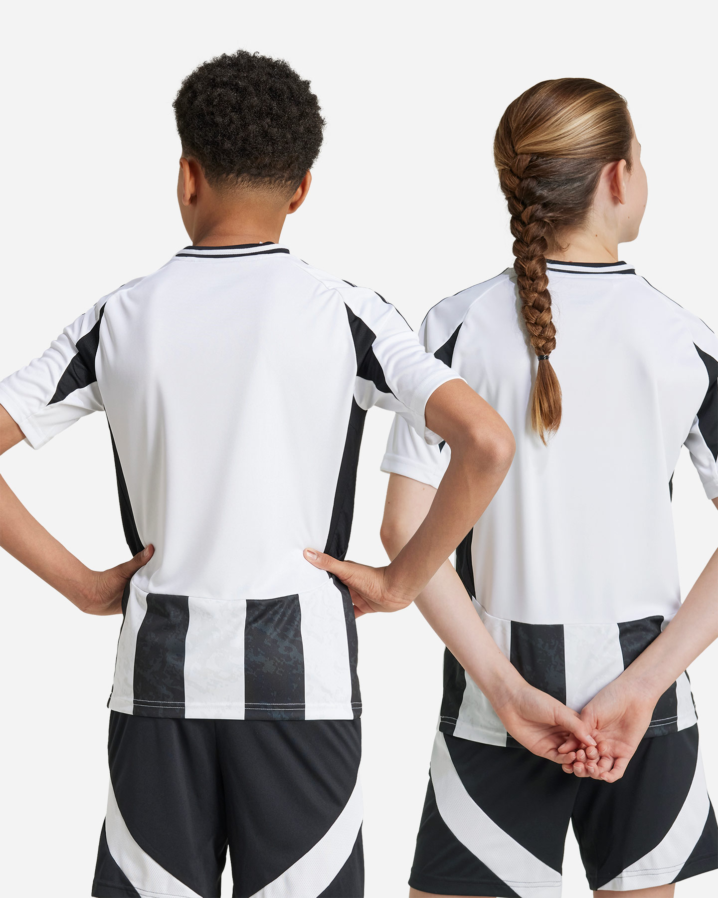Oficiálny futbalový dres Adidas Juventus Home 24-25 Jr IT3552