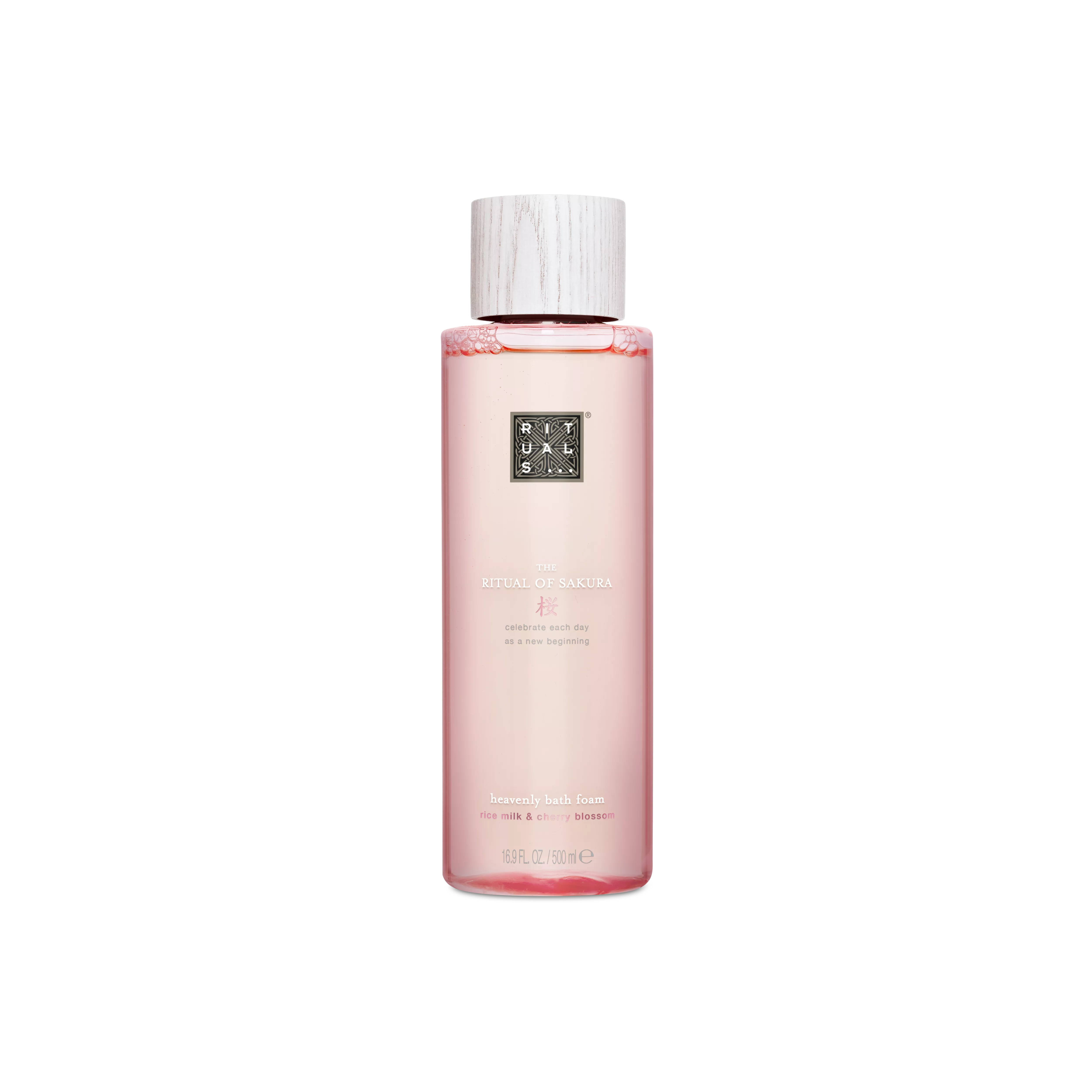 Le rituel de la mousse de bain Sakura