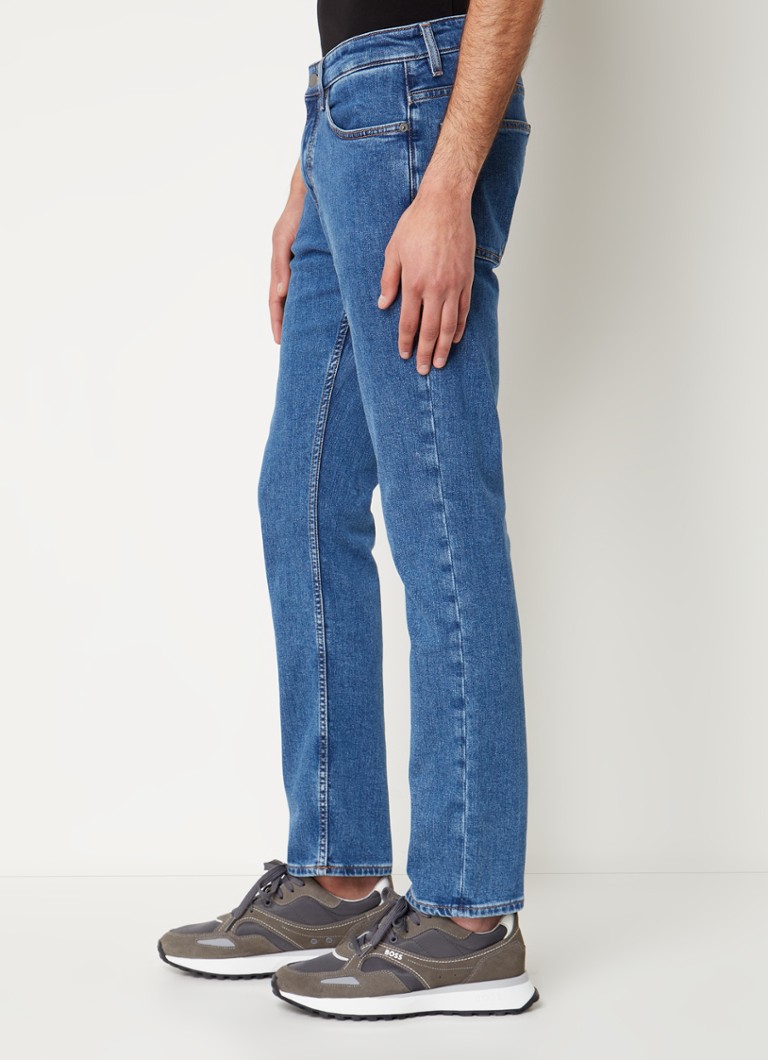 Jeansy Hugo Boss Delaware slim-fit, ciemne wyblaknięcie