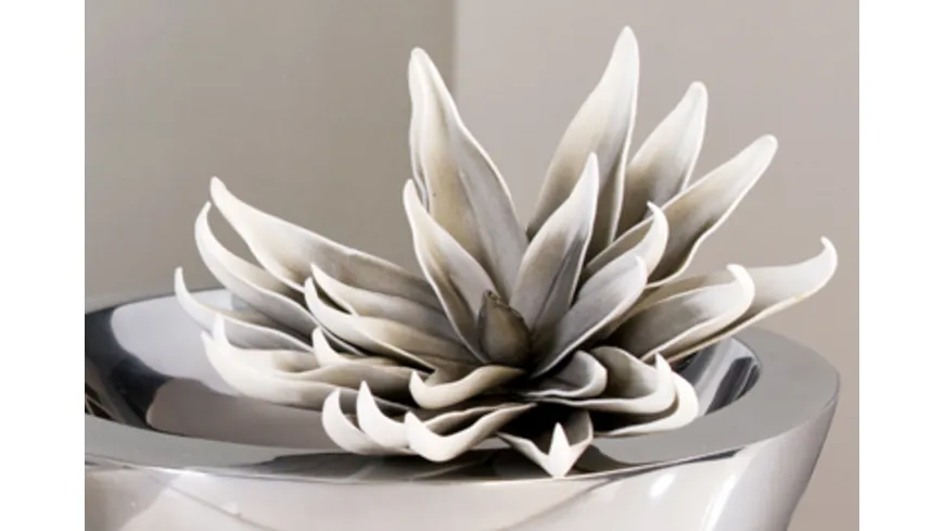 Casablanca Foam Flower