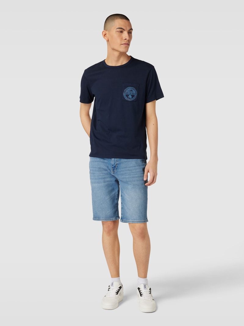 Slim Fit Jeansshorts mit Kontrastnähten in royalblau meliert