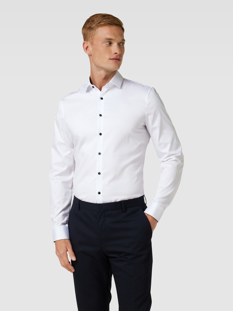 Super Slim Business-Hemd mit Kentkragen in weiß
