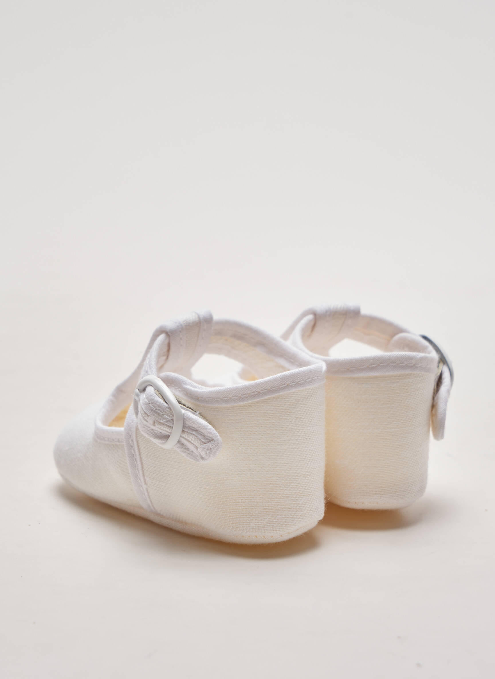 Paz Rodriguez Chaussons Enfant couleur blanc