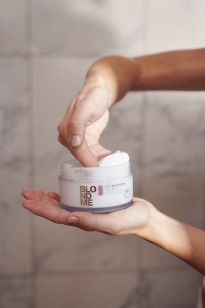 Schwarzkopf Professional BlondMe All Blondes Light Mask Haarmaske
