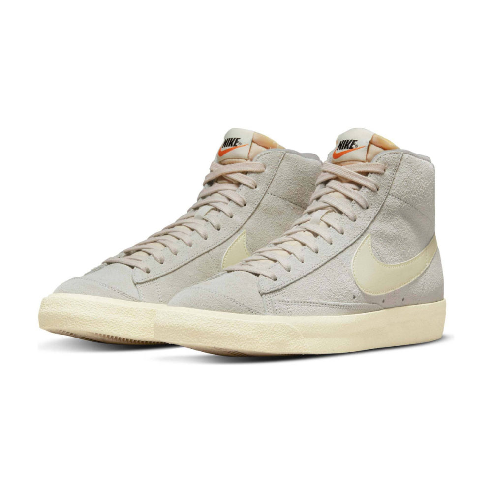 Nike Blazer Mid 77 Premium DM0178-001 / grau