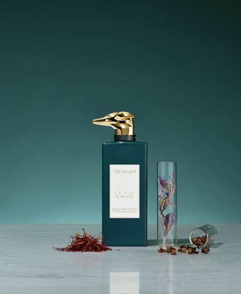 Trussardi Le Vie di Milano Behind the Curtain Piazza alla Scala Eau de Parfum