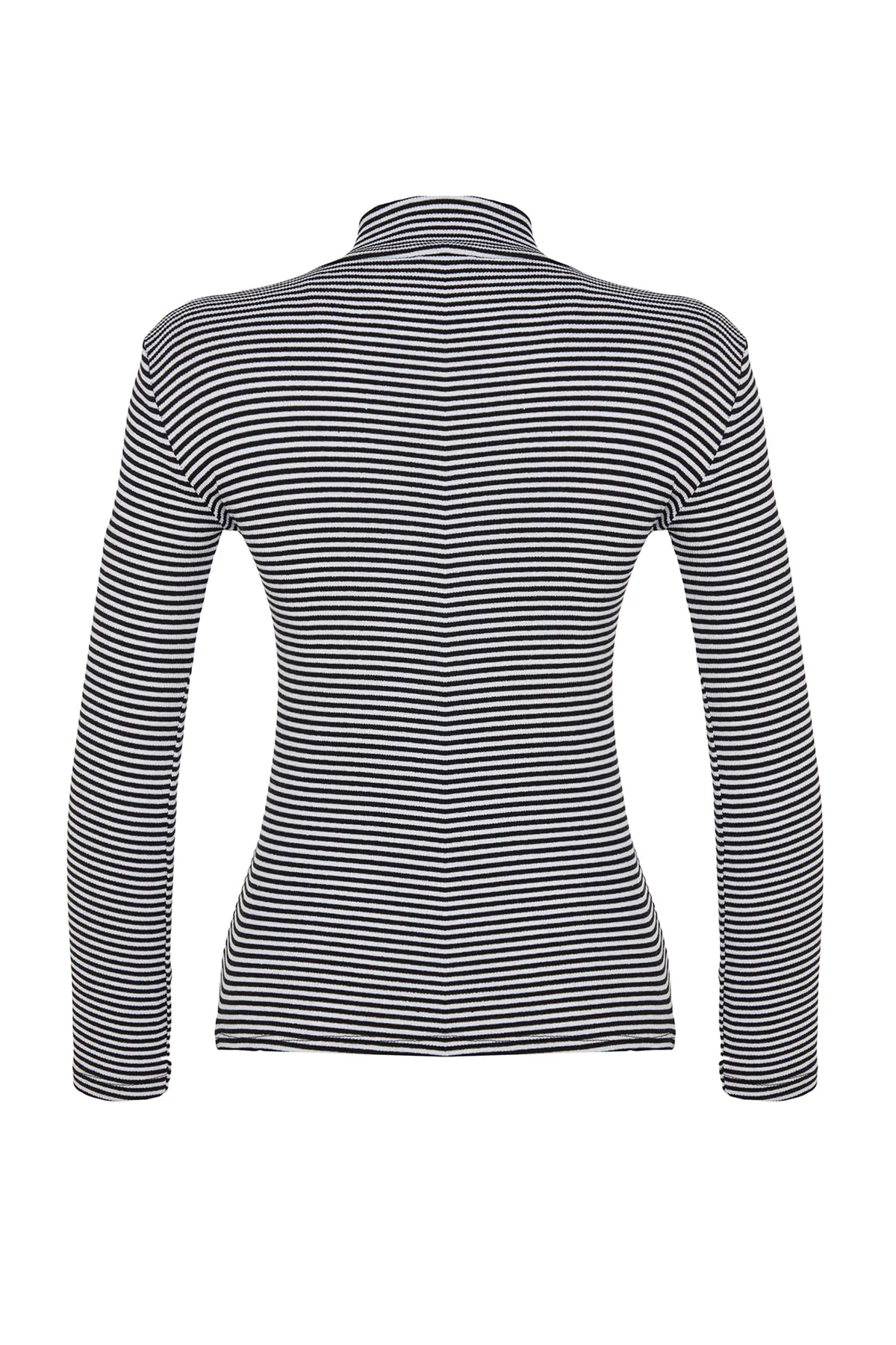 Trendyol Collection  Ecru-schwarz gestreifte, taillierte, langärmlige, gerippte, dehnbare Strickbluse mit hohem Kragen TWOAW21BZ0423
