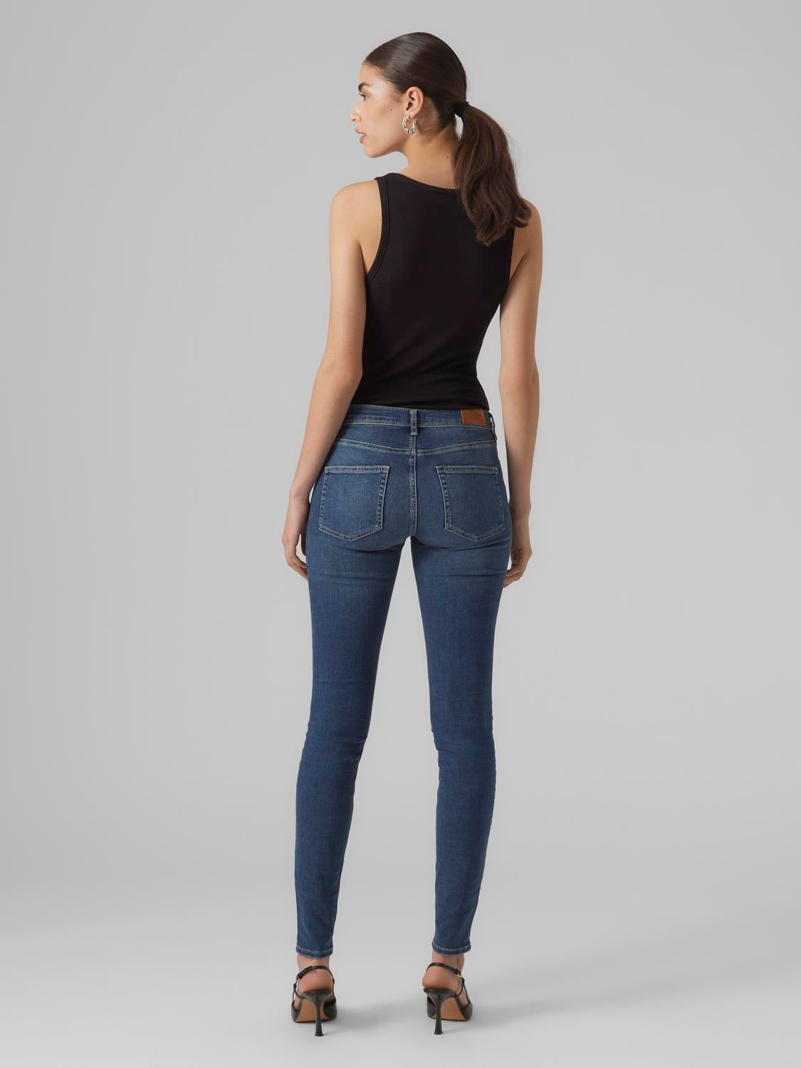 VMLUX Mid Rise Slim Fit Jeans
