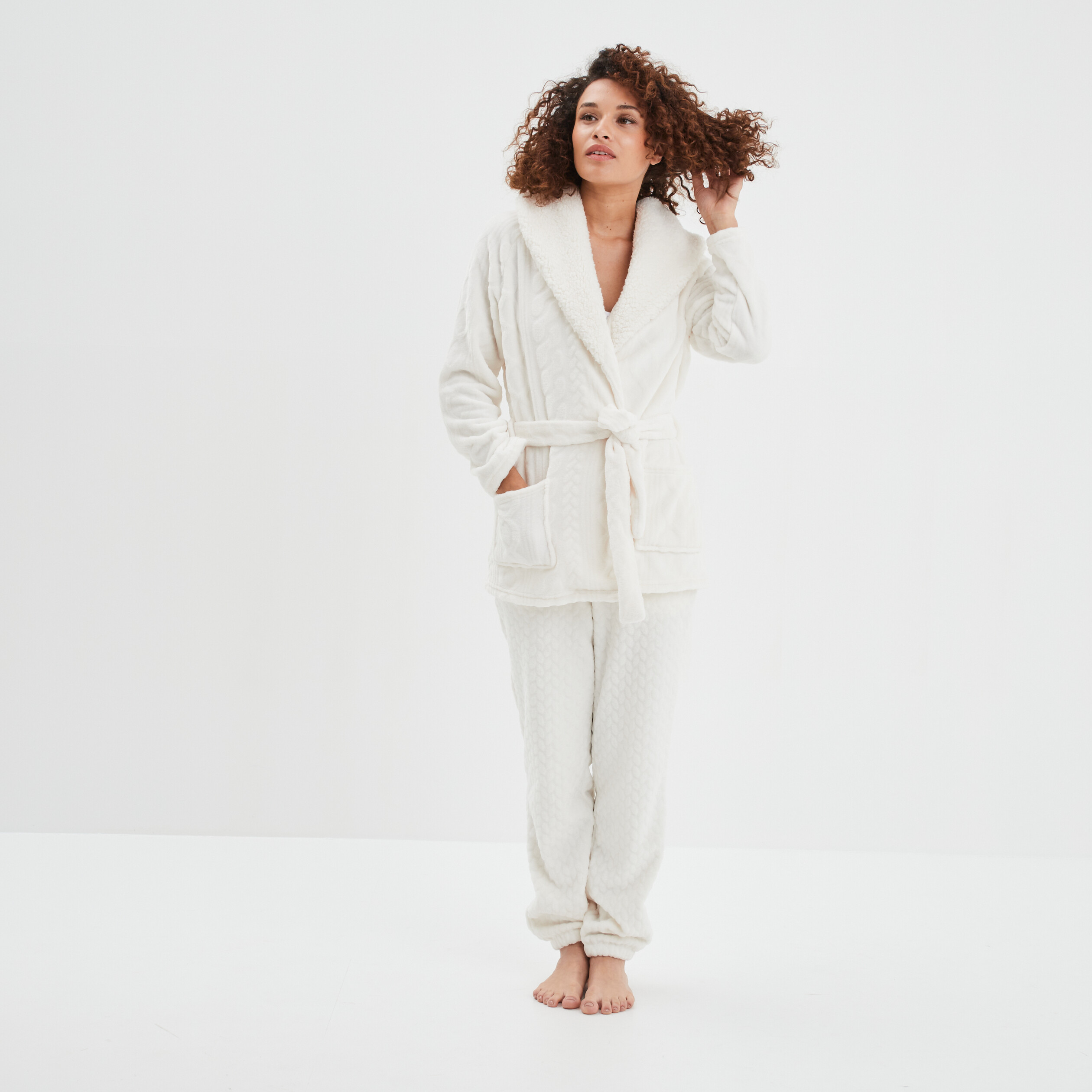 Peignoir pilou ceinturé blanc femme | La Halle