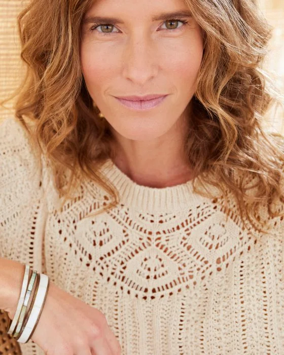 Pull effet crochet