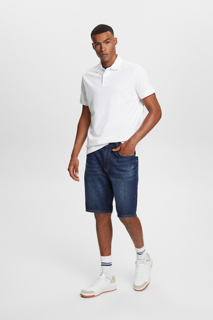 Charakteristisches Piqué-Poloshirt