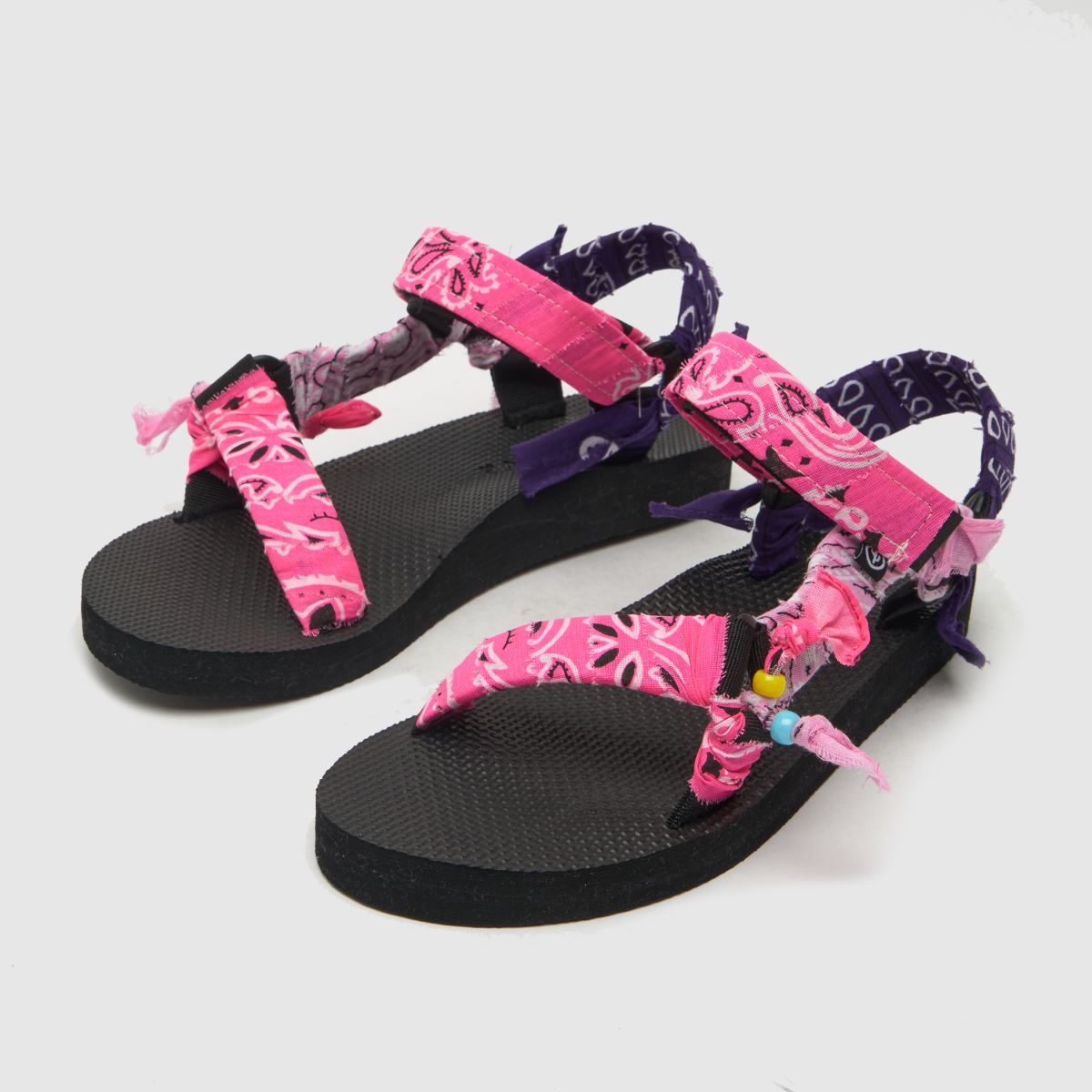 ARIZONA LOVE – Rosa trekky-bandanasandaler