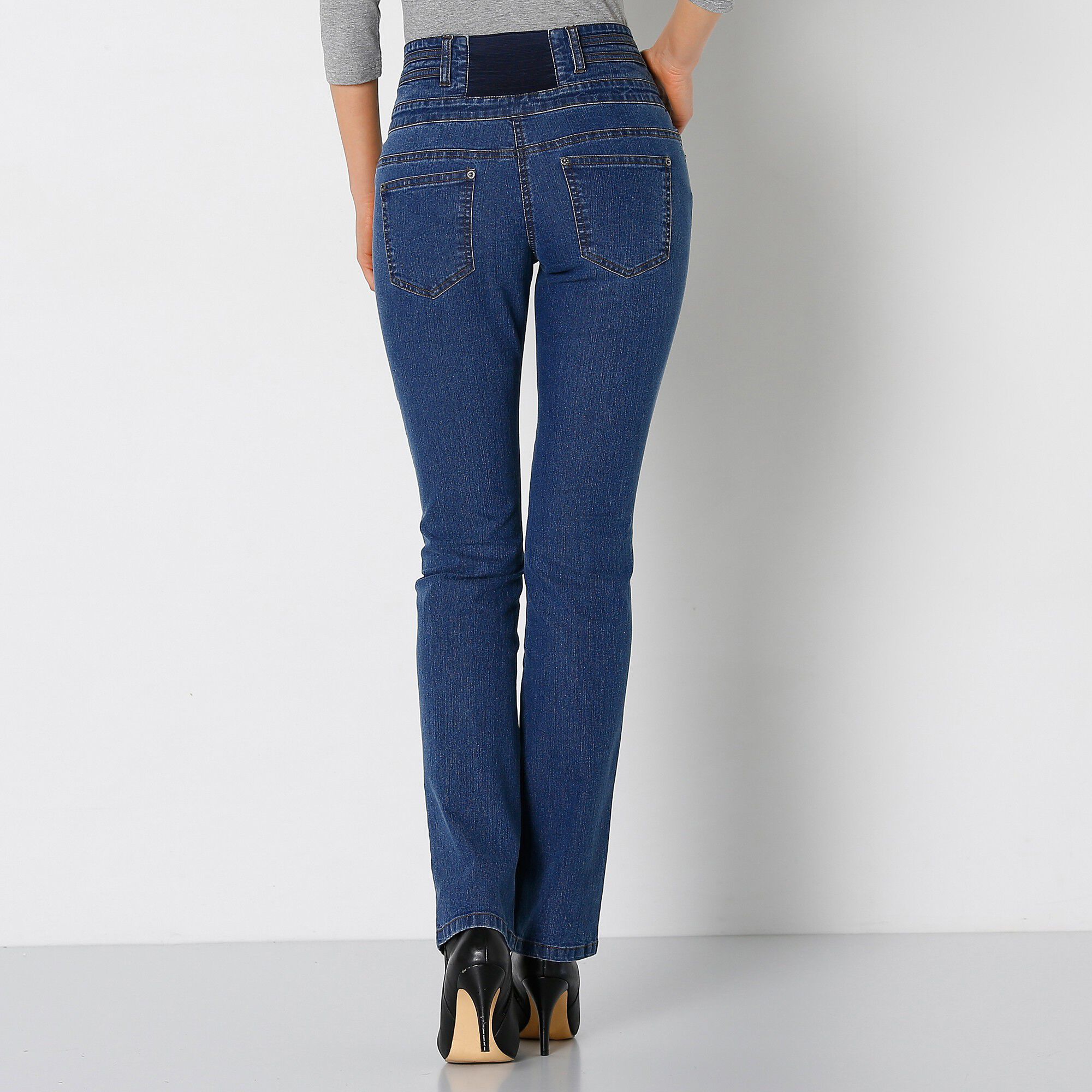 Jean taille haute coupe droite