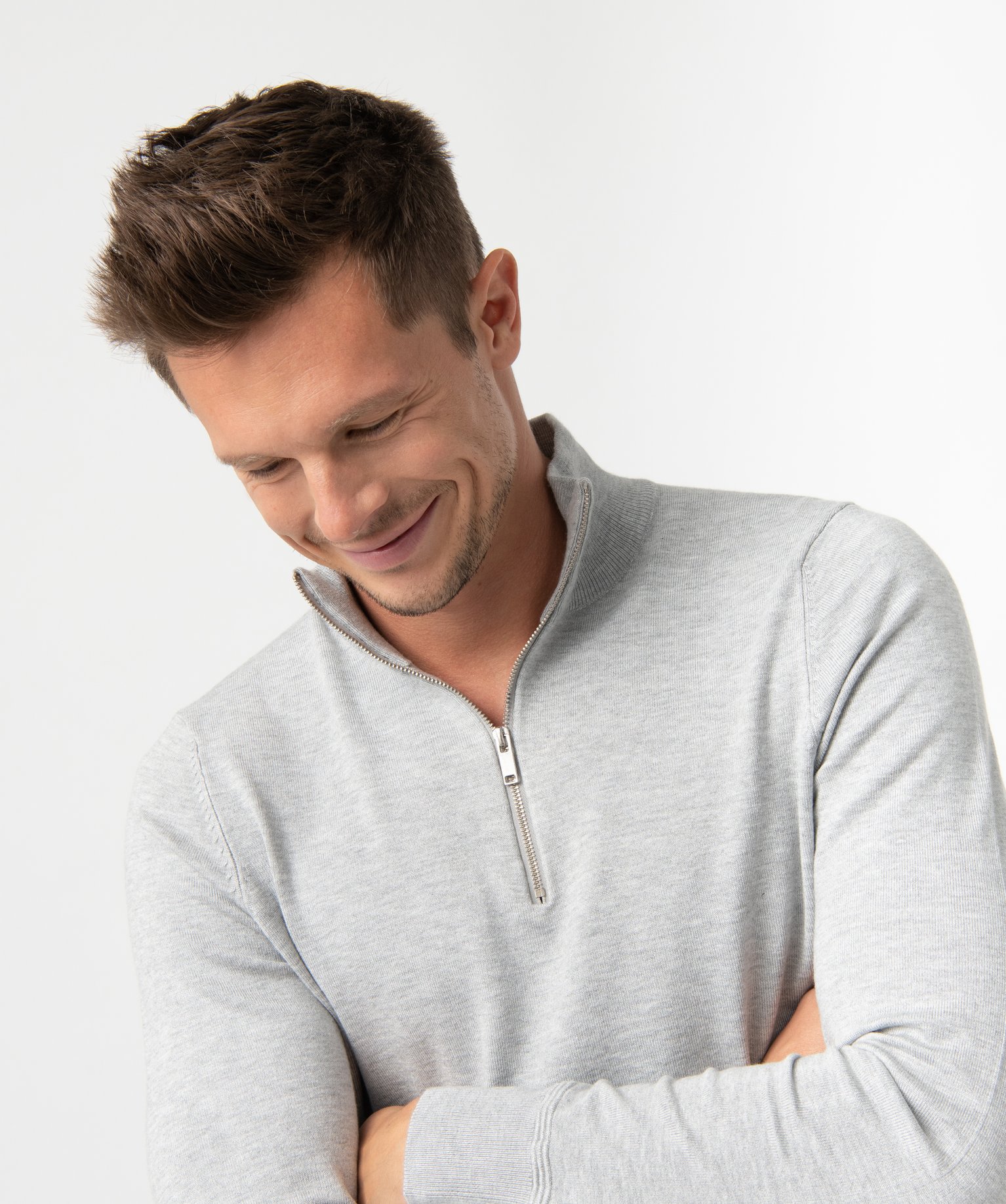 Pull homme en maille fine avec col camionneur gris clair | GEMO