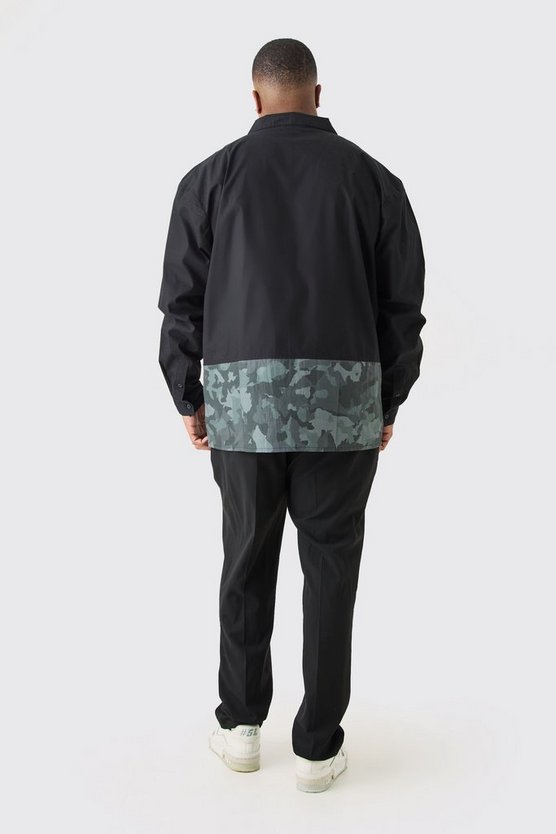 Plus langärmliges Hemd mit Camouflage-Print