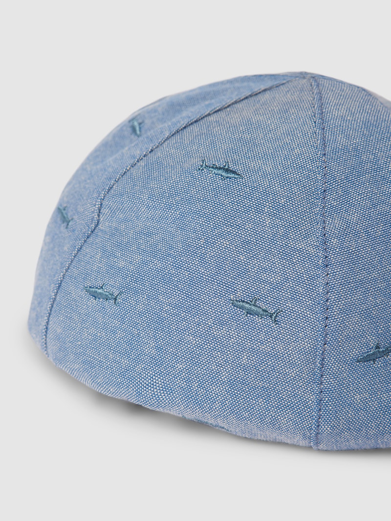 Cap mit Allover-Muster in blau