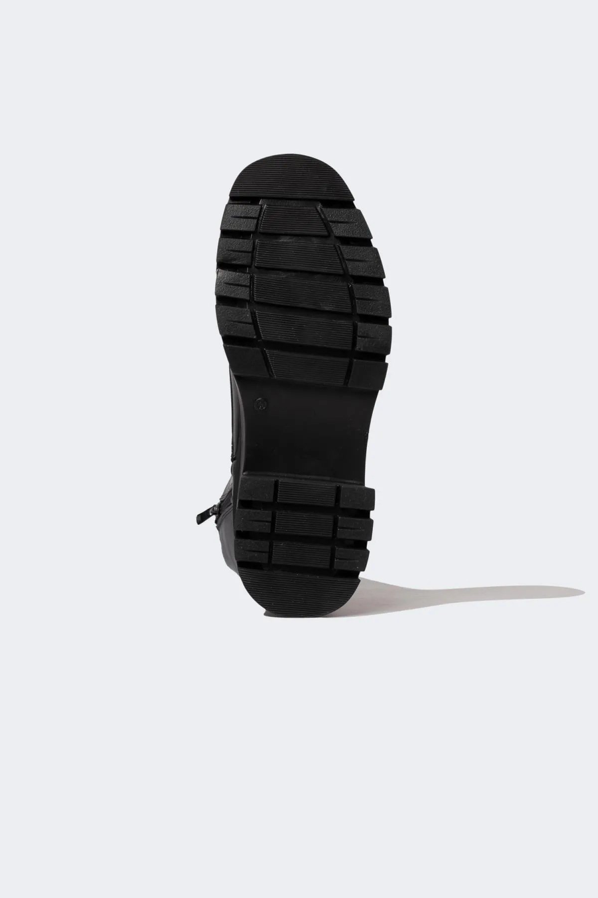 DeFacto  Damenstiefel aus Kunstleder mit hoher Sohle zum Schnüren und Reißverschluss