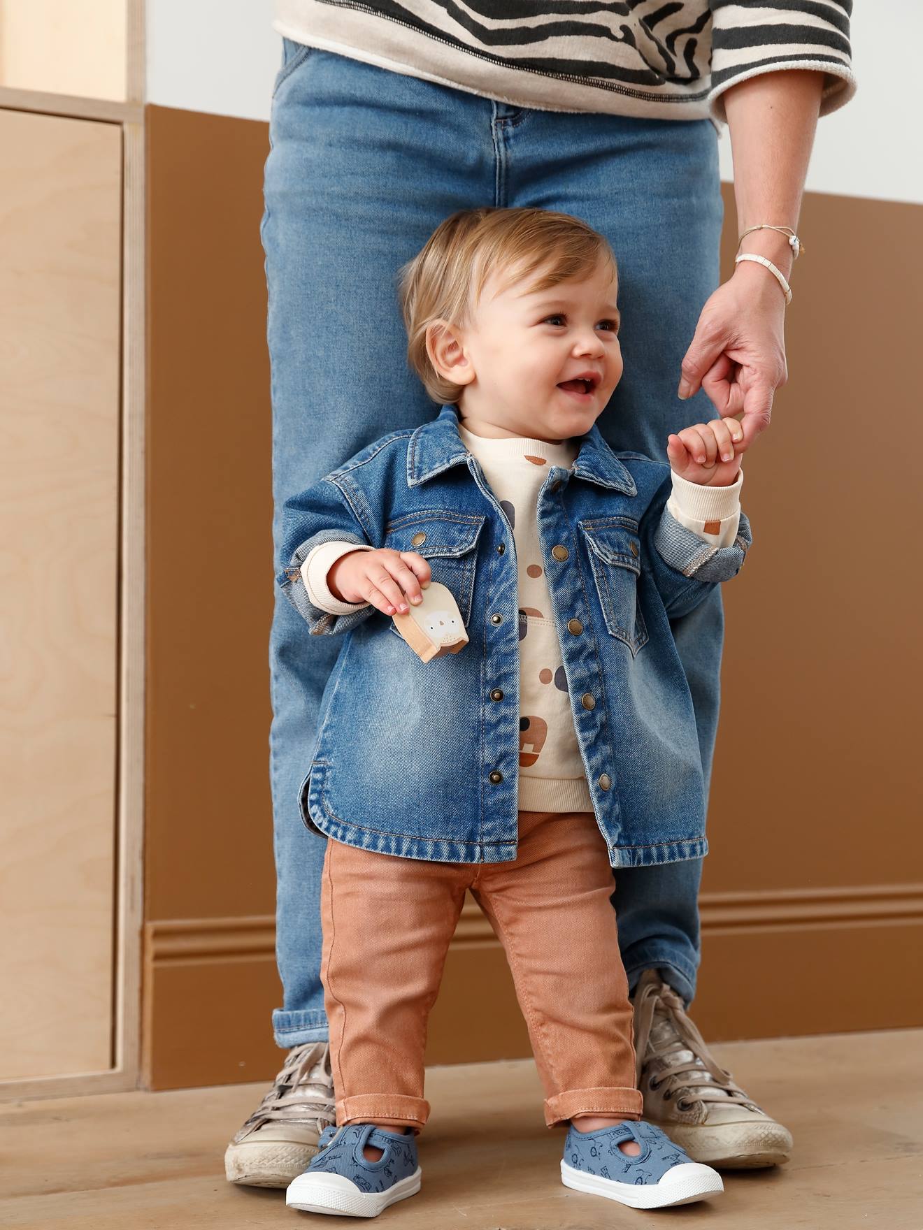 Vertbaudet Baby Sweatshirt mit Kängurutasche Oeko-Tex - hellbeige bedruckt