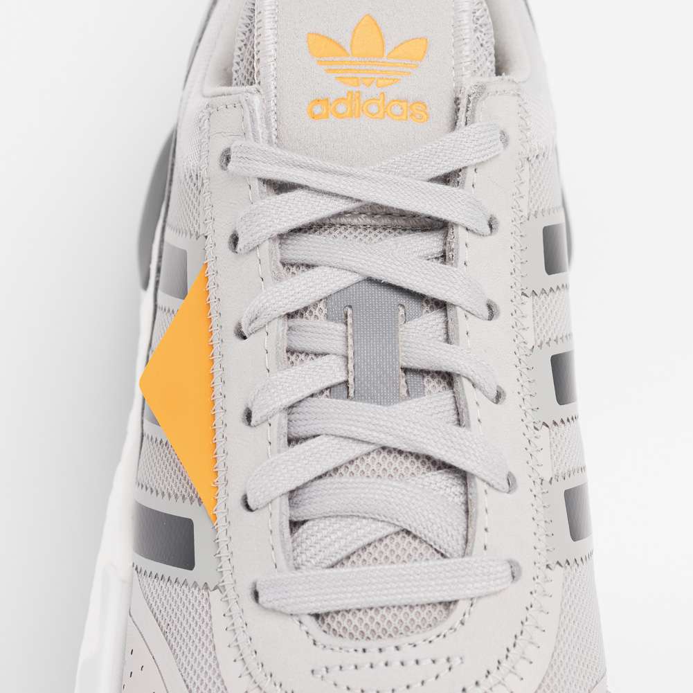 adidas Originals Retropy 9 Sneaker GW0551
