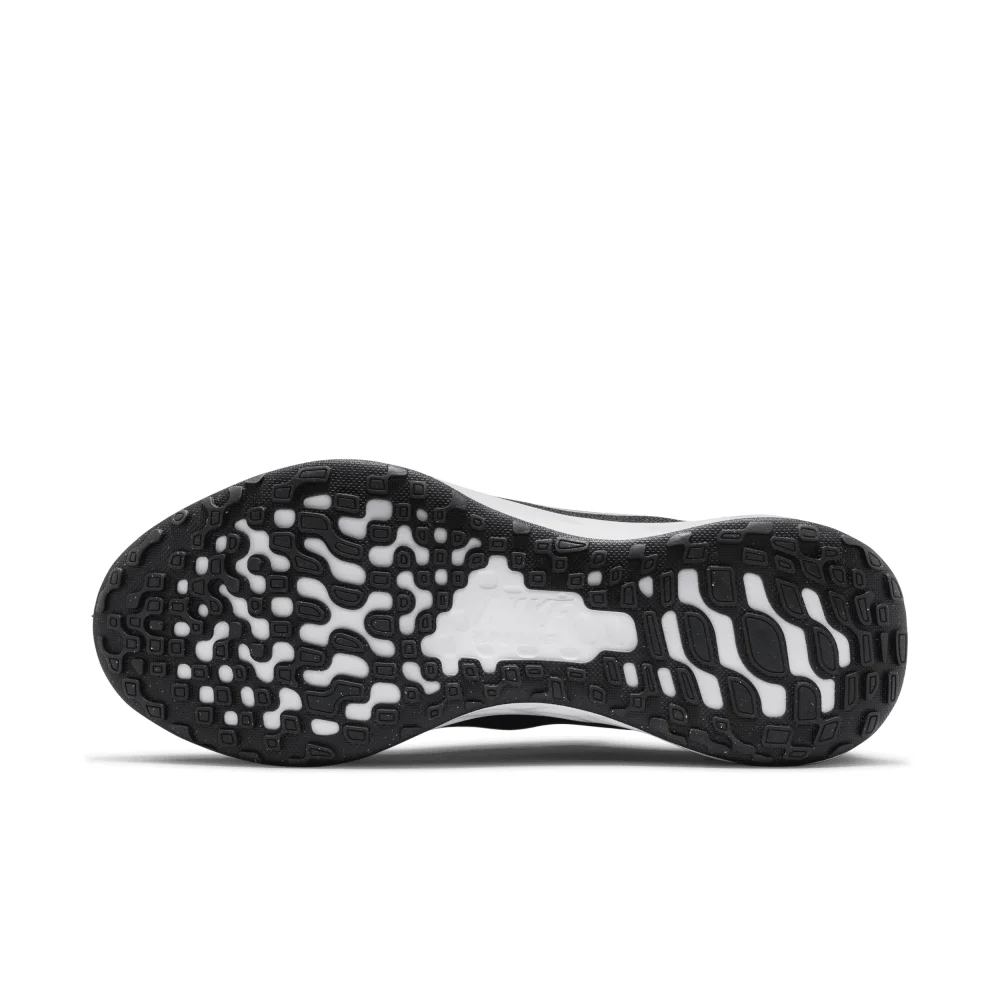 Nike Revolution 6 Next Nature DC3729-003 / schwarz