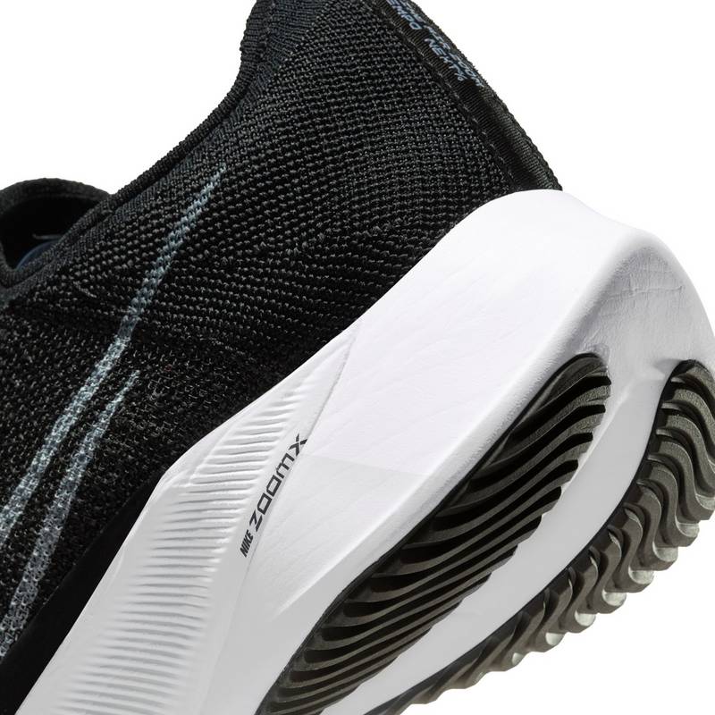 Nike AIR ZOOM TEMPO NEXT% Laufschuhe Herren