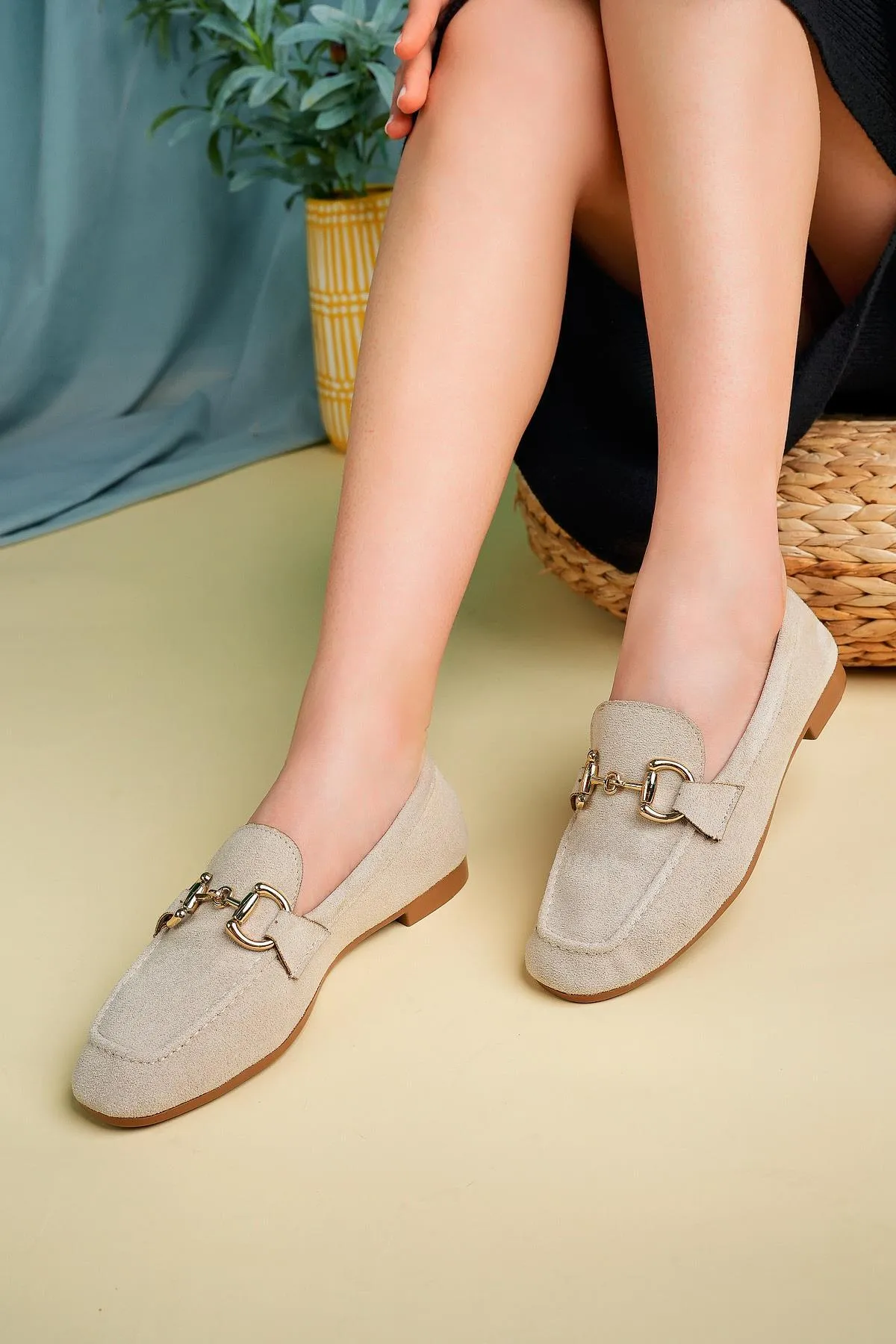MUGGO  Mona garantierte Damen-Loafer-Freizeitschuhe aus Leder mit Metallschnalle