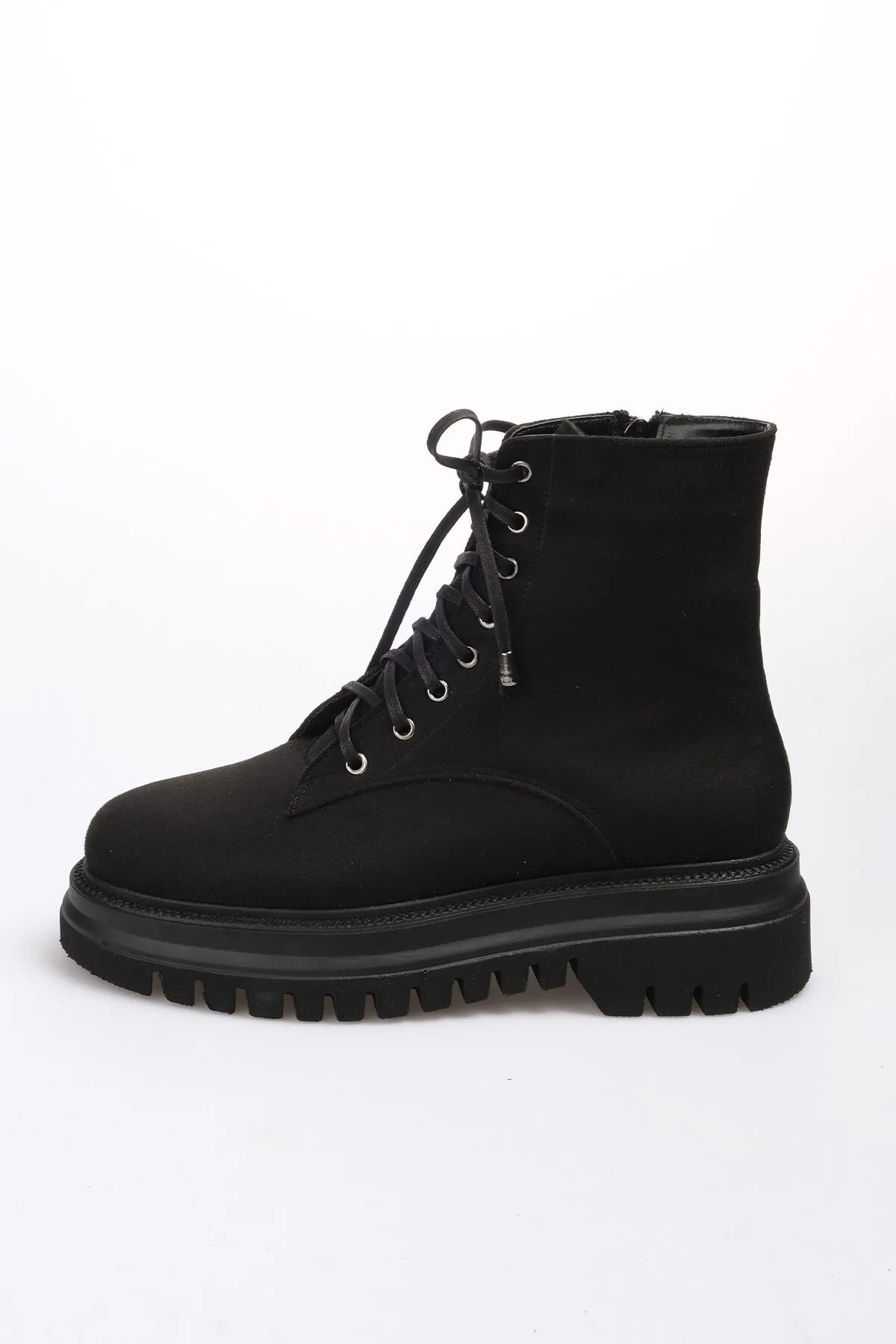 Mio Gusto  Alex Schwarze Wildleder-Damenstiefel zum Schnüren und Reißverschluss mit dicken Sohlen