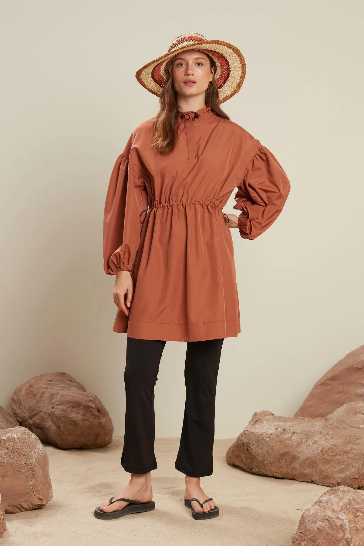 Manuka  HIJAB REGENMANTEL BADEANZUG ORANGE