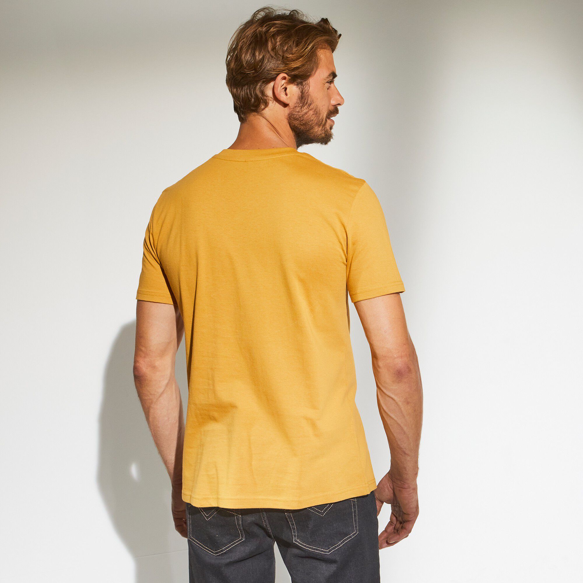 Tee-shirt col V manches courtes
