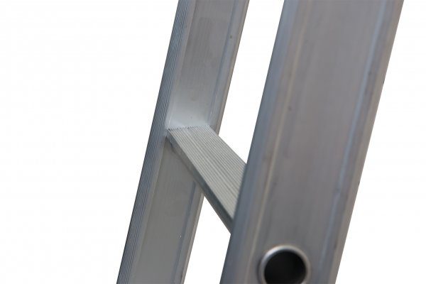 Escalera Little Jumbo 1250600309 Reform Ladder SuperPRO con montantes acampanados anodizados - 3x9