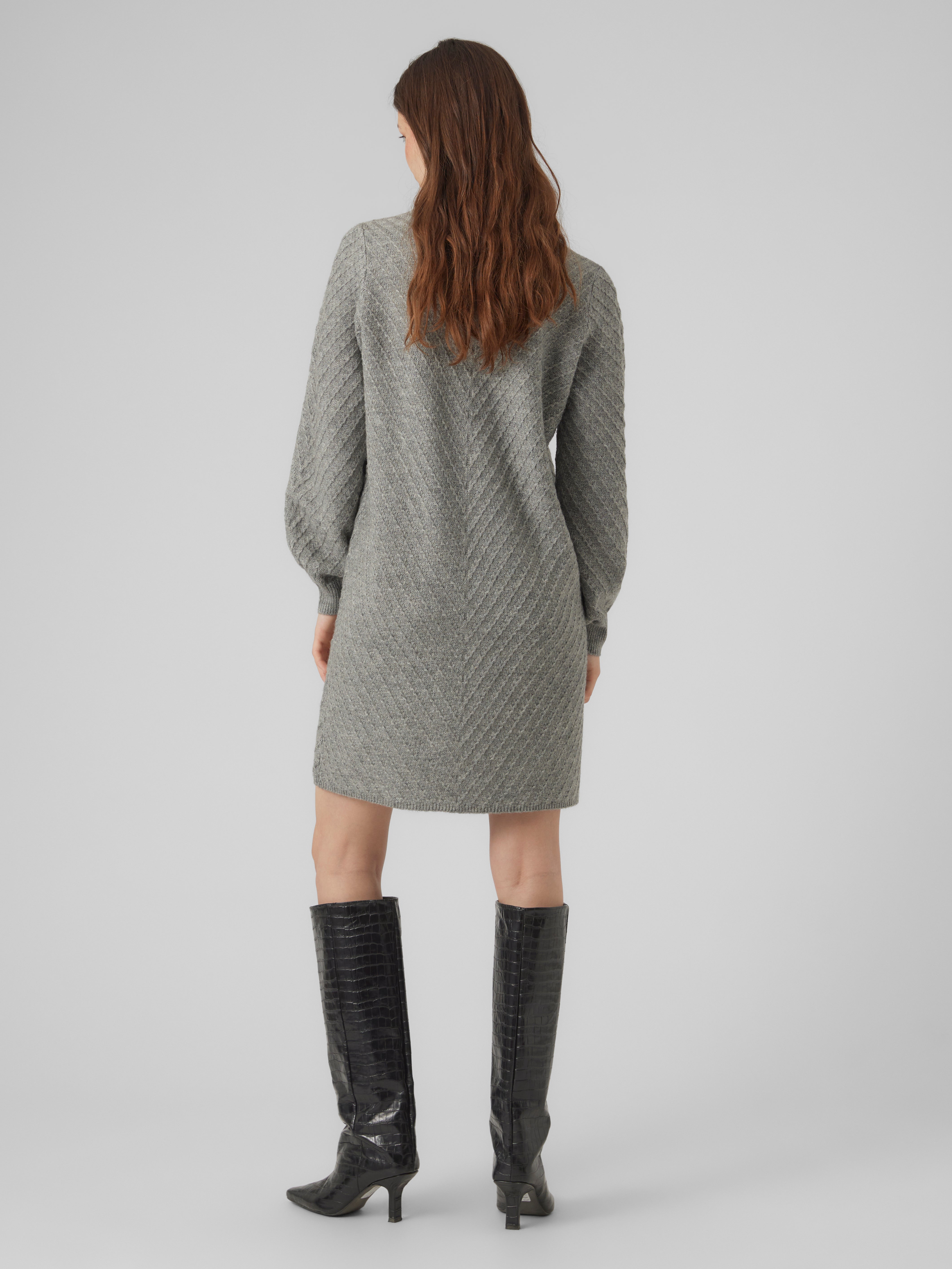 VMANJASTINNA Midikleid